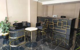 Premium Hotel